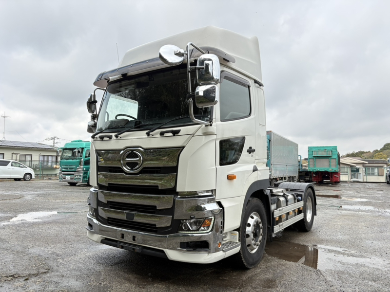 R1年式、プロフィア、ハイグレードトラクタ、車検付|中古トラックの販売・買取・査定のアイナビ