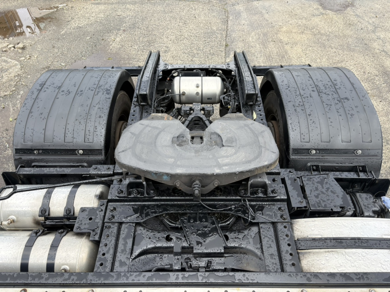 R1年式、プロフィア、ハイグレードトラクタ、車検付|中古トラックの販売・買取・査定のアイナビ