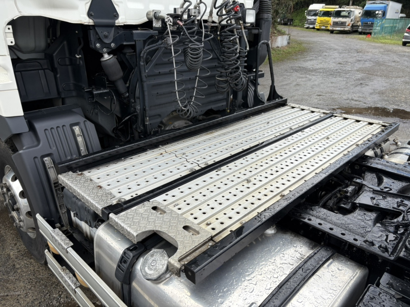 R1年式、プロフィア、ハイグレードトラクタ、車検付|中古トラックの販売・買取・査定のアイナビ