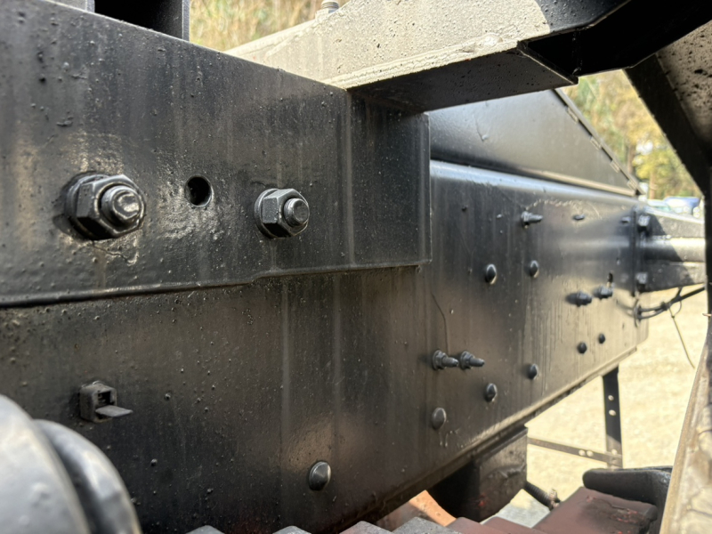 H28年式第5輪20t マニュアルハイルーフトラクタ|中古トラックの販売・買取・査定のアイナビ