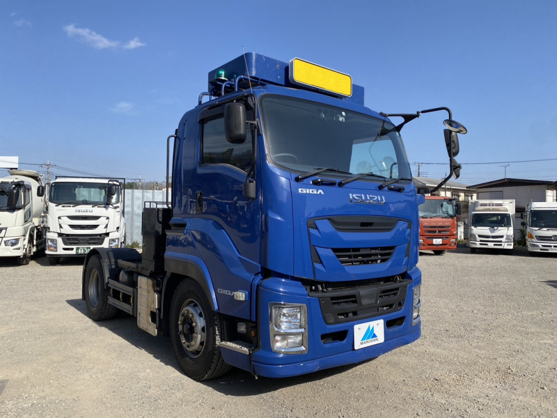 H30年式 ロールーフ　450馬力　トラクタ|中古トラックの販売・買取・査定のアイナビ
