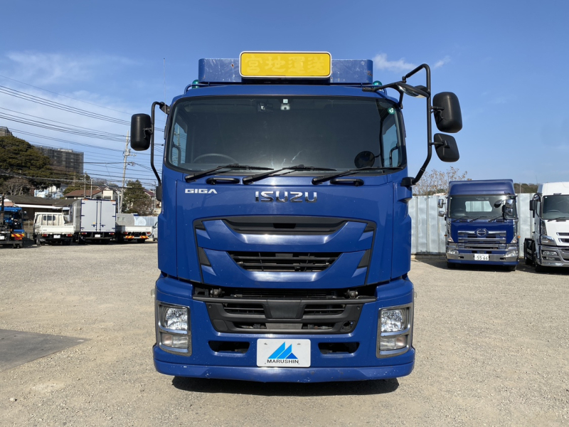 H30年式 ロールーフ　450馬力　トラクタ|中古トラックの販売・買取・査定のアイナビ