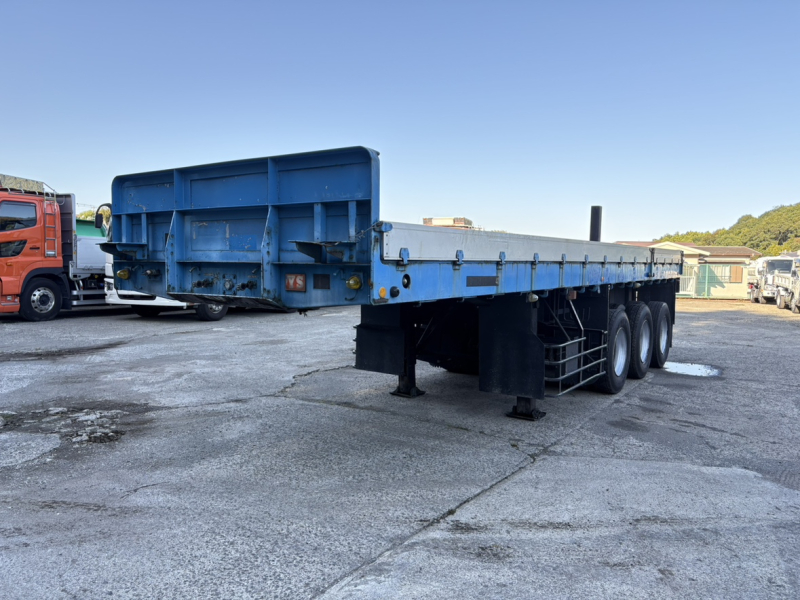 H4年式、8.5mセミトレーラー 2デフ引き|中古トラックの販売・買取・査定のアイナビ