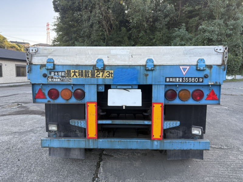 H4年式、8.5mセミトレーラー 2デフ引き|中古トラックの販売・買取・査定のアイナビ