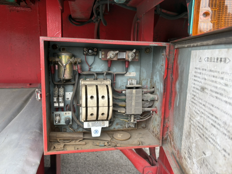 H6年式、スクラップBOX付セミトレーラ、車検付|中古トラックの販売・買取・査定のアイナビ