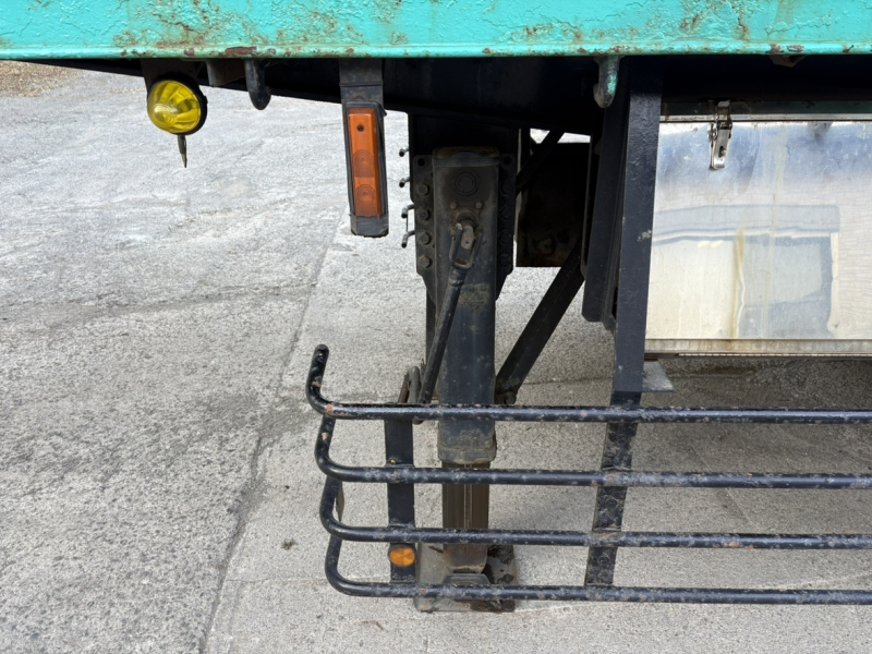 H24年式、東急、セミトレーラ|中古トラックの販売・買取・査定のアイナビ