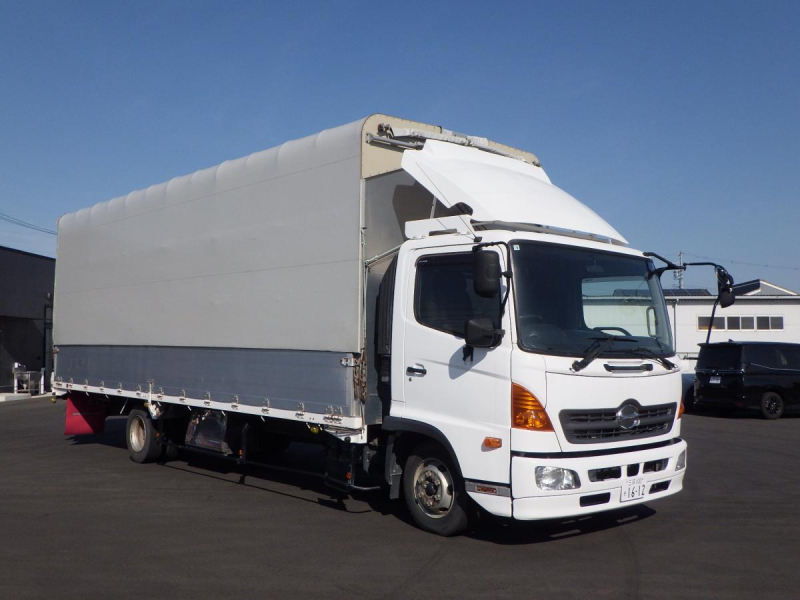 72ワイド　幌ウイング　積載2.75t　内高2,510|中古トラックの販売・買取・査定のアイナビ