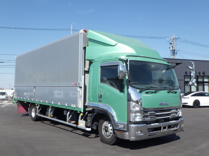 72ワイド　積載2.45t　内高2,400|中古トラックの販売・買取・査定のアイナビ