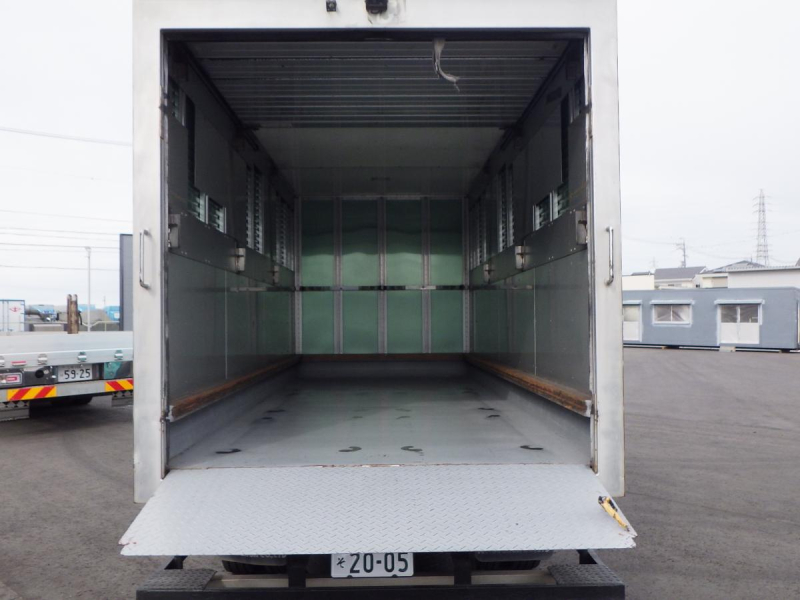 バン　標準ロング　高床　車輌総重量6,905kg　車検R8.7月迄|中古トラックの販売・買取・査定のアイナビ