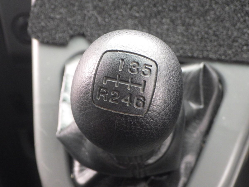 中型バス 29人乗 スイングドア 回転サロンシート|中古トラックの販売・買取・査定のアイナビ