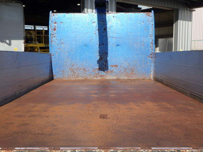 増トン ショートボデー 4段 ラジコン リアアウトリガー|中古トラックの販売・買取・査定のアイナビ