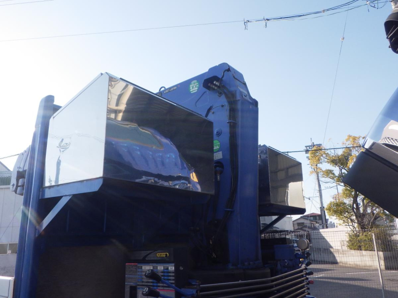 増トン ショートボデー 4段 ラジコン リアアウトリガー|中古トラックの販売・買取・査定のアイナビ