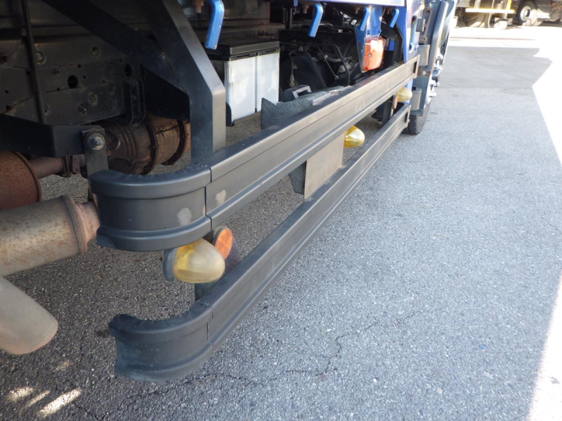 増トン ショートボデー 4段 ラジコン リアアウトリガー|中古トラックの販売・買取・査定のアイナビ