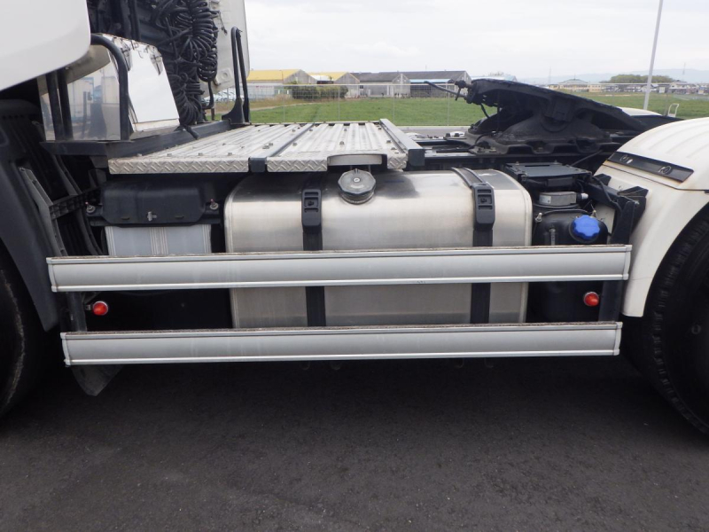 トラクタ 第5輪11.5t ハイルーフ 後輪エアサス AT|中古トラックの販売・買取・査定のアイナビ