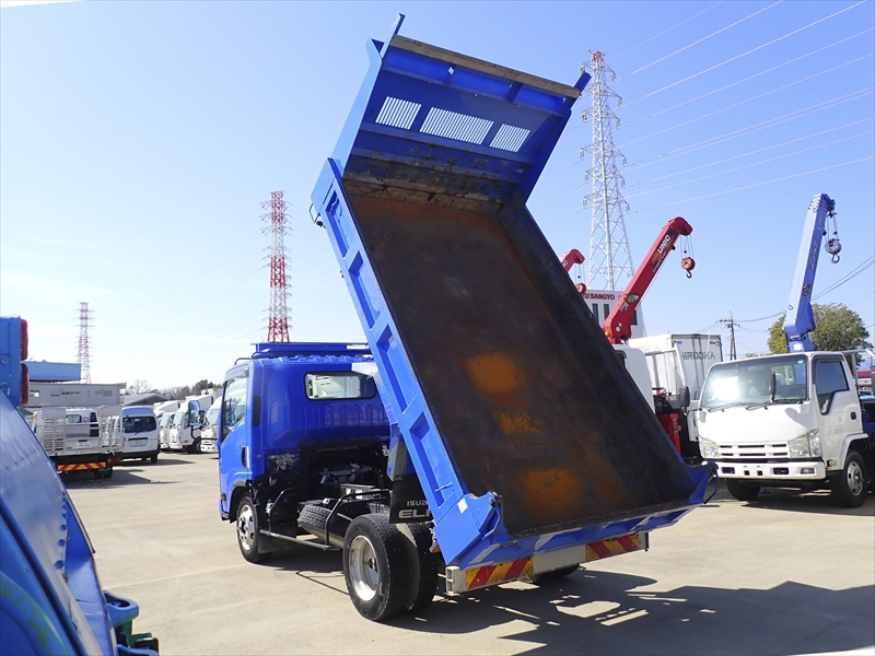 【352583】小型土砂ダンプ　強化三方開|中古トラックの販売・買取・査定のアイナビ