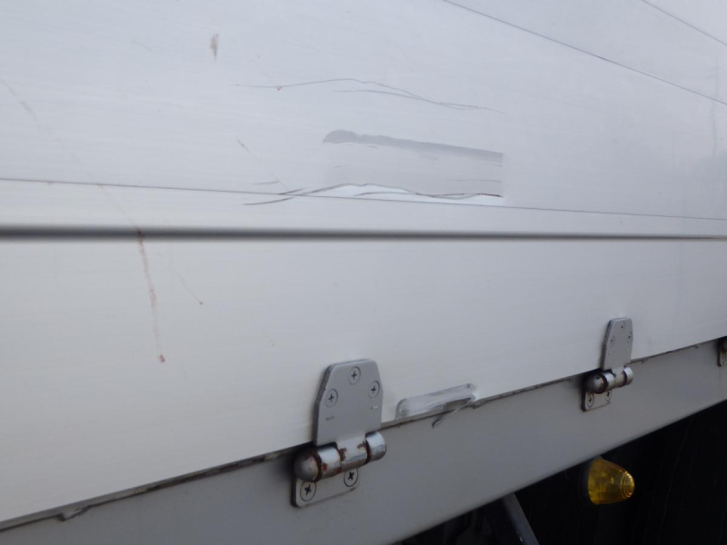 トレーラーウイング 2軸 シングル引き L12.6m 積載20.1t|中古トラックの販売・買取・査定のアイナビ