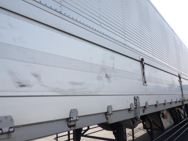 トレーラーウイング 2軸 シングル引き L12.6m 積載20.1t|中古トラックの販売・買取・査定のアイナビ