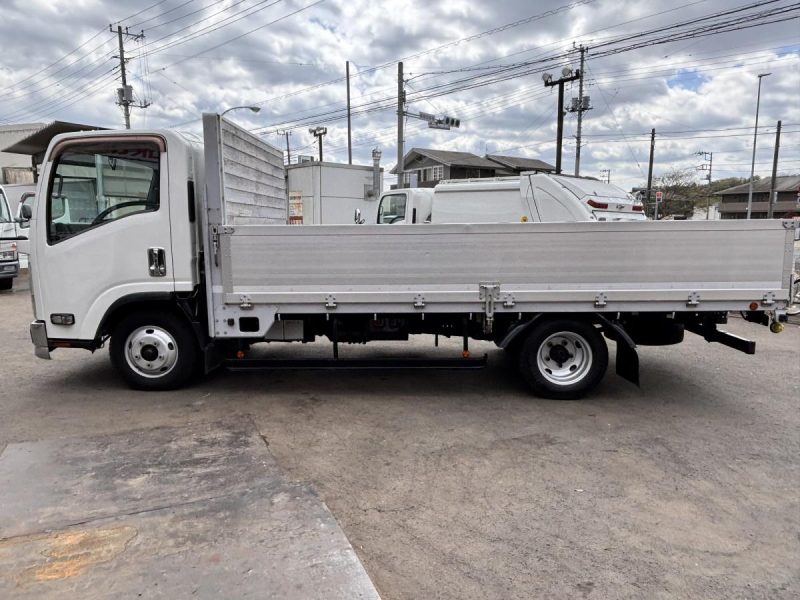 エルフ ワイドロング平ボディー アルミブロック 積載2000kg|中古トラックの販売・買取・査定のアイナビ