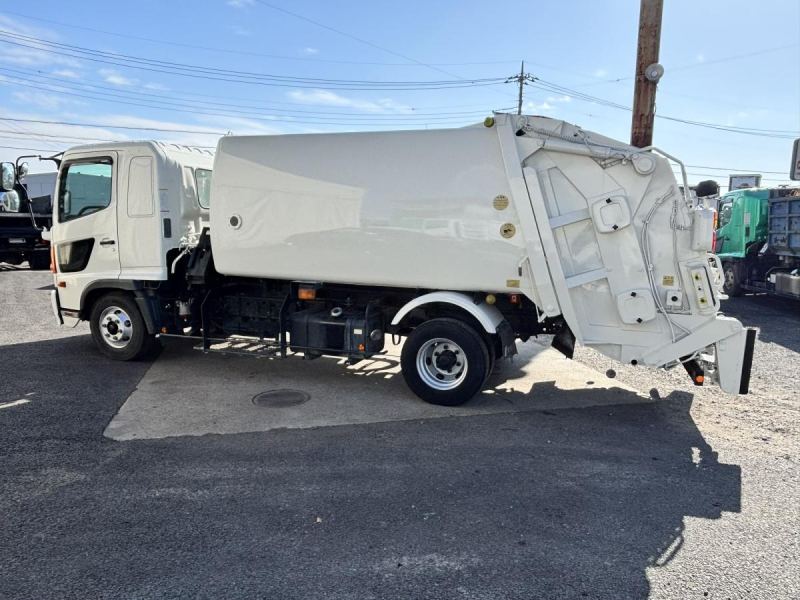 巻き込みパッカー車 極東製9.0立米 反転装置付き|中古トラックの販売・買取・査定のアイナビ