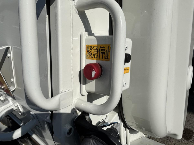 巻き込みパッカー車 極東製9.0立米 反転装置付き|中古トラックの販売・買取・査定のアイナビ