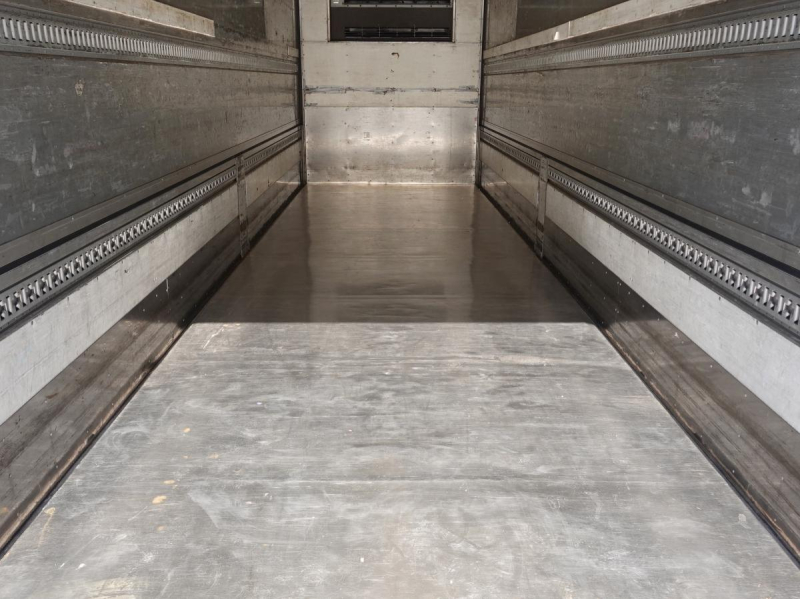 大型アルミウイングアルミウィング低温冷蔵冷凍パワーゲート|中古トラックの販売・買取・査定のアイナビ