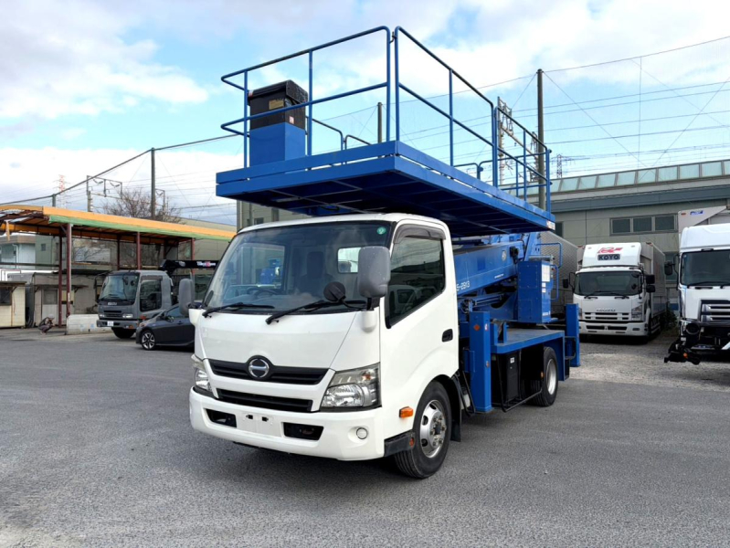 平成23年 日野デュトロ 高所作業車 自動格納付 SKG-XZU710M|中古トラックの販売・買取・査定のアイナビ