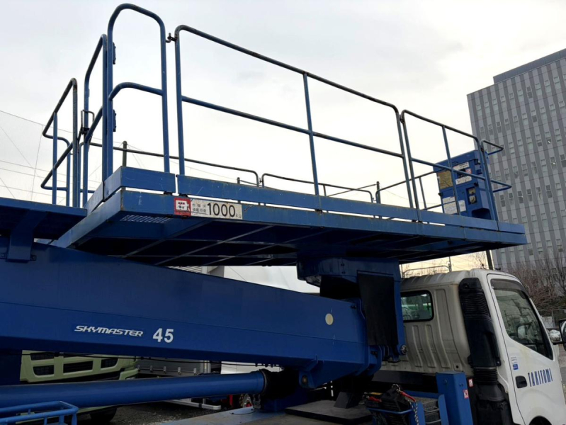 平成23年 日野デュトロ 高所作業車 自動格納付 SKG-XZU710M|中古トラックの販売・買取・査定のアイナビ