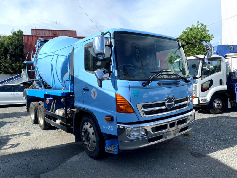 平成27年日野レンジャー増トンミキサー新明和LDG-GK8JKAA|中古トラックの販売・買取・査定のアイナビ