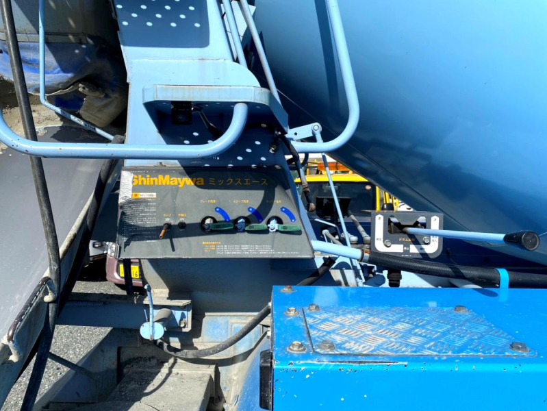 平成27年日野レンジャー増トンミキサー新明和LDG-GK8JKAA|中古トラックの販売・買取・査定のアイナビ