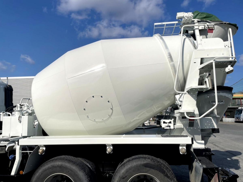 平成26年日野プロフィアミキサーカヤバ製8.7㎥QKG-FS1AKAA|中古トラックの販売・買取・査定のアイナビ