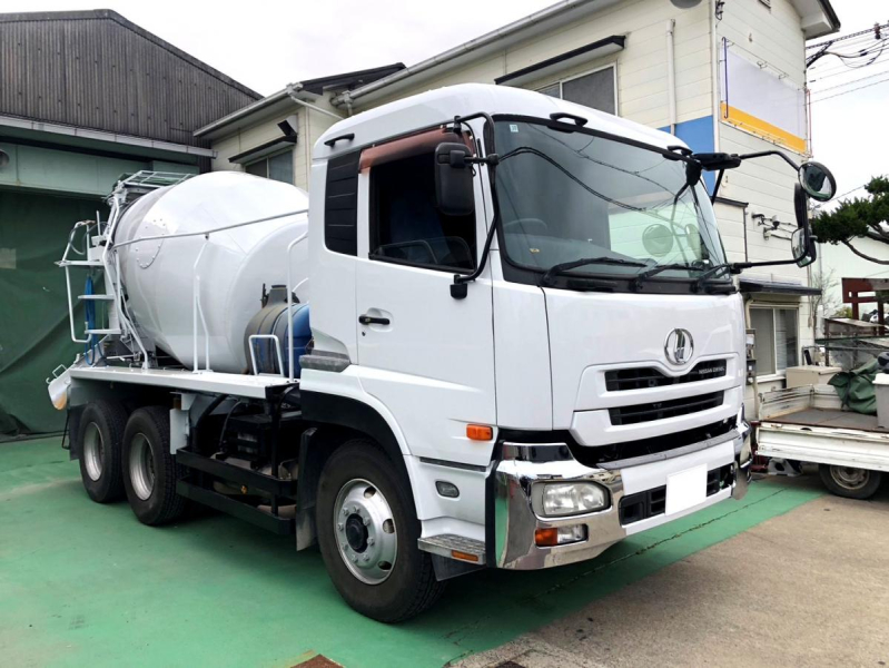 平成18年UDクオンミキサー全塗装ドラム貼替済ADG-CW2XL|中古トラックの販売・買取・査定のアイナビ