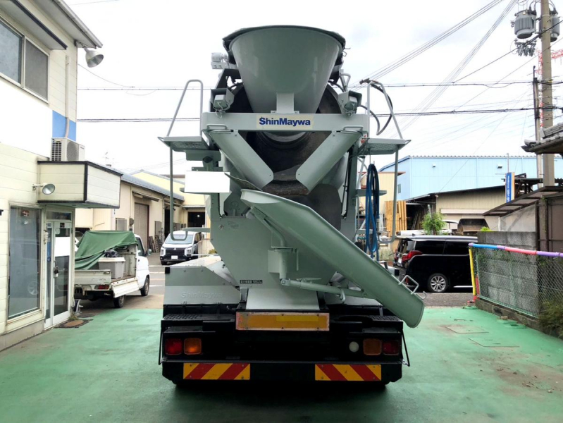 平成18年UDクオンミキサー全塗装ドラム貼替済ADG-CW2XL|中古トラックの販売・買取・査定のアイナビ