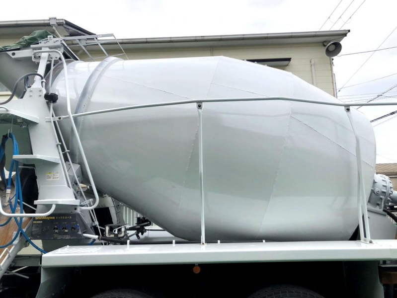 平成18年UDクオンミキサー全塗装ドラム貼替済ADG-CW2XL|中古トラックの販売・買取・査定のアイナビ