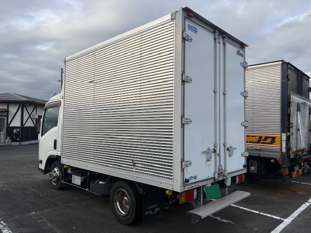 令和1年式 いすゞ アルミバン|中古トラックの販売・買取・査定のアイナビ