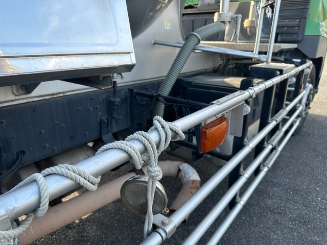 平成28年式 ジェットパック 石灰13㎥ 極東製|中古トラックの販売・買取・査定のアイナビ