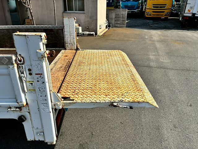 保証対象車両ダブルキャブワンオーナー4ナンバーガソリン車|中古トラックの販売・買取・査定のアイナビ