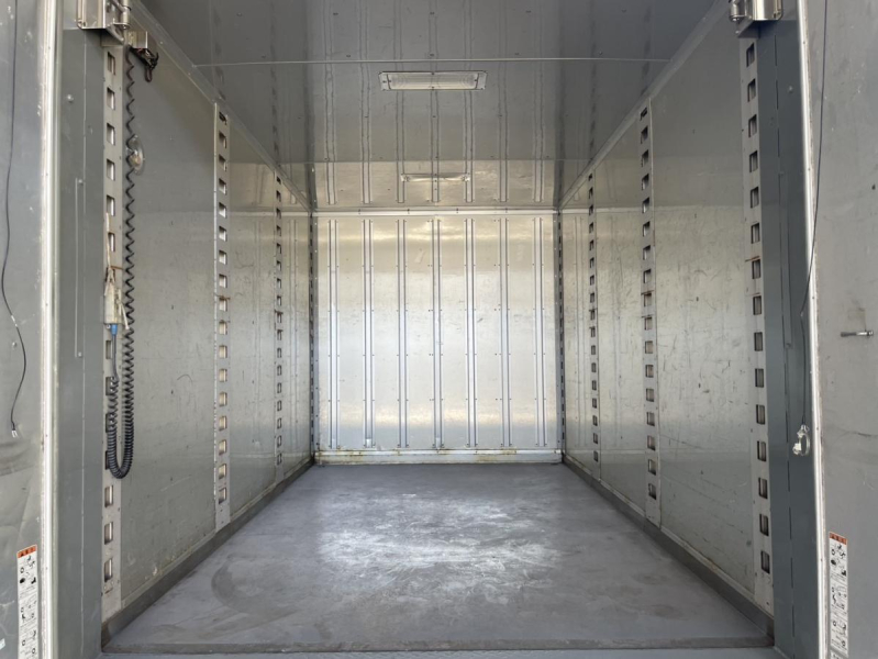 平成28年エルフパネルバンパワーゲート4WD準中型|中古トラックの販売・買取・査定のアイナビ