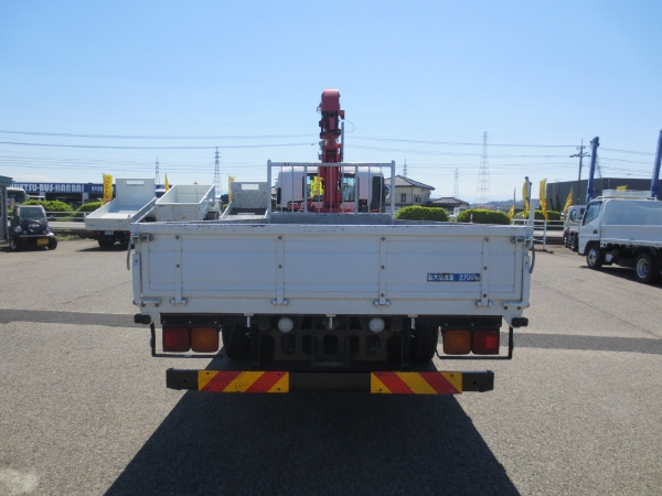 いすゞフォワード4段ラジコンクレーン付|中古トラックの販売・買取・査定のアイナビ