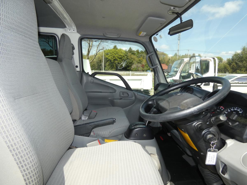 H311.15トン オ-トマ WキャブETC|中古トラックの販売・買取・査定のアイナビ