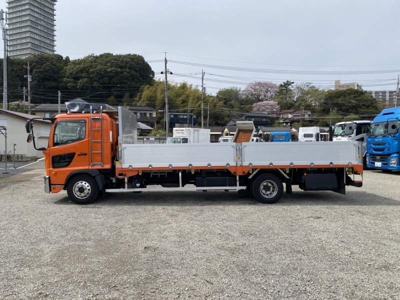 R2年式62標準アルミブロック、車検付リヤエアサス|中古トラックの販売・買取・査定のアイナビ