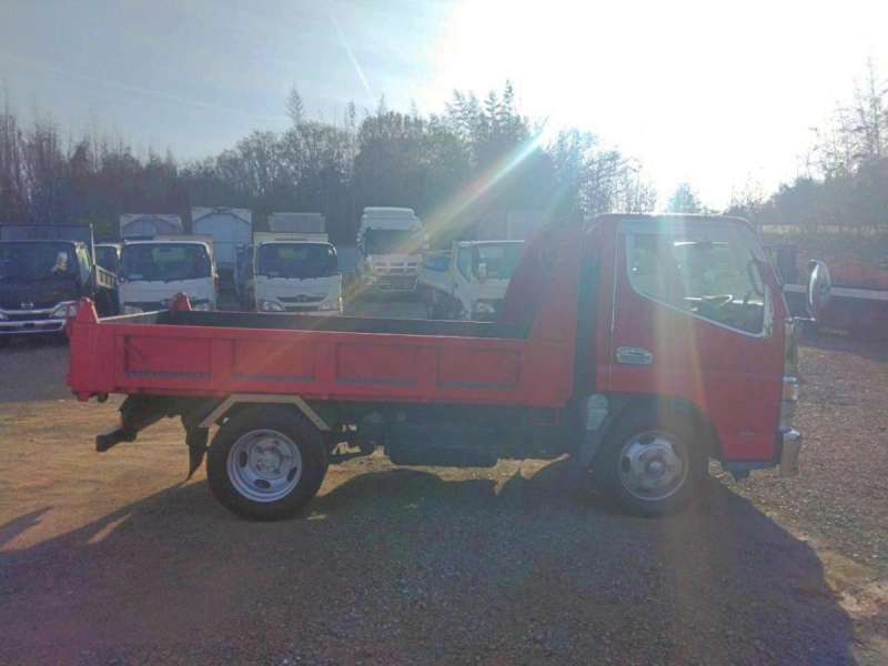 H16年 キャンター3t低床ダンプ No.1052|中古トラックの販売・買取・査定のアイナビ