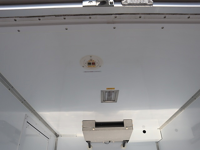 冷蔵冷凍車|中古トラックの販売・買取・査定のアイナビ