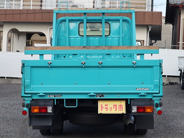 平ボディ　ジャストロー　積載1550kg|中古トラックの販売・買取・査定のアイナビ