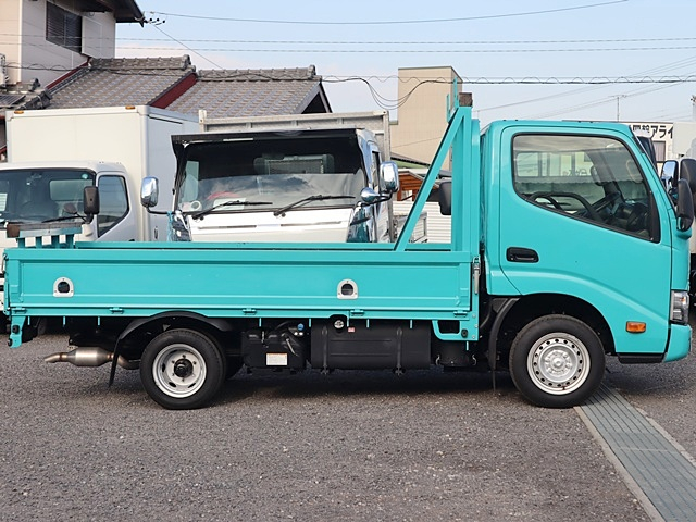 平ボディ　ジャストロー　積載1550kg|中古トラックの販売・買取・査定のアイナビ