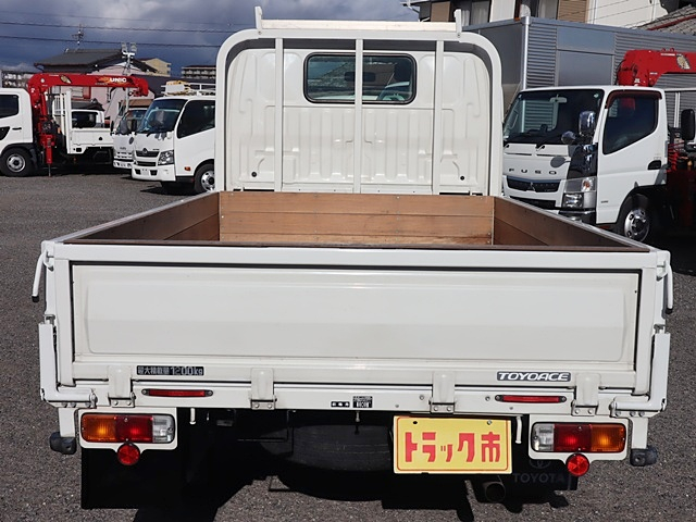 平ボディ　積載1200kg　新普通免許対応|中古トラックの販売・買取・査定のアイナビ