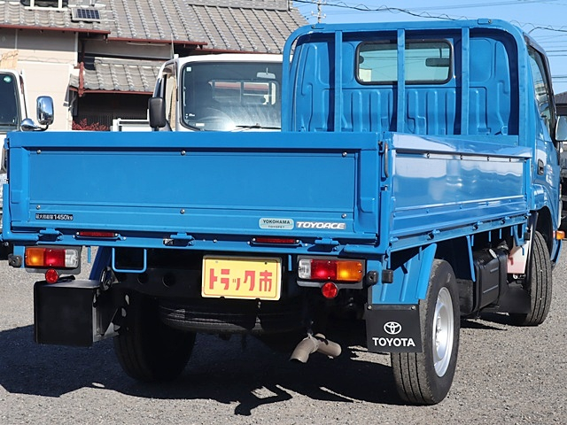 平ボディ　シングルジャストロー　積載1.45t|中古トラックの販売・買取・査定のアイナビ