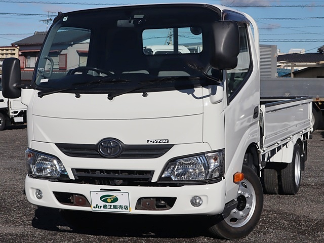 平ボディ　積載1350kg　標準10尺|中古トラックの販売・買取・査定のアイナビ