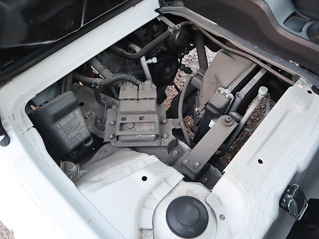 垂直パワーゲート 平ボディ 積載350KG 新明和・RE04|中古トラックの販売・買取・査定のアイナビ