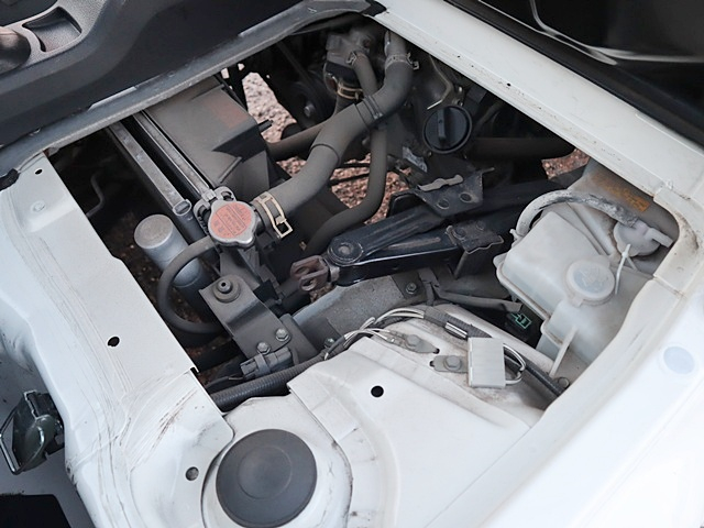 垂直パワーゲート 平ボディ 積載350KG 新明和・RE04|中古トラックの販売・買取・査定のアイナビ