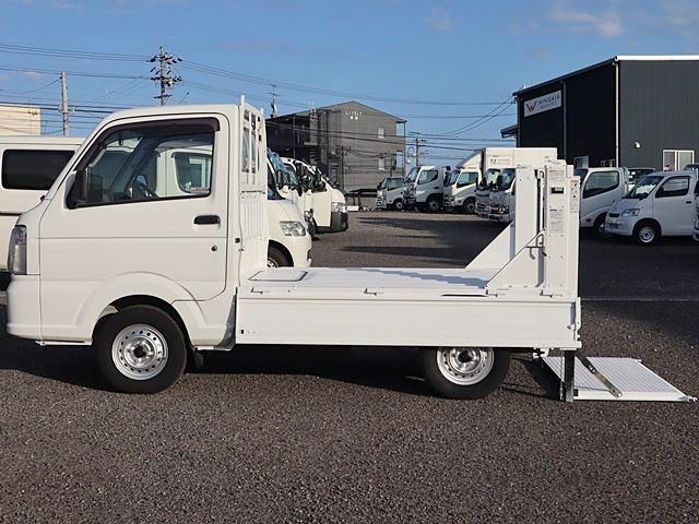 平ボディ 垂直式ゲートリフター 積載350kg|中古トラックの販売・買取・査定のアイナビ